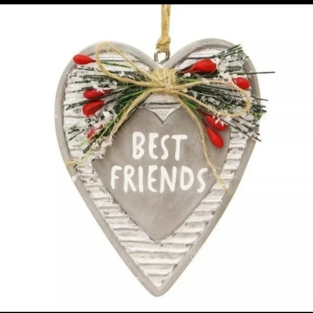 Best Friends Polystone Cement Heart Ornament Bag Charm Raffia & Berries BNWT SO